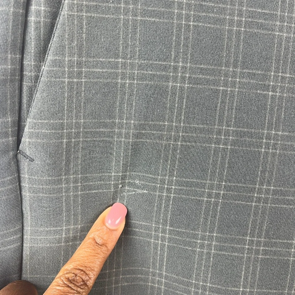 2/$30 Day & Age Gray Plaid Slim Fit Slacks Pants 34x32